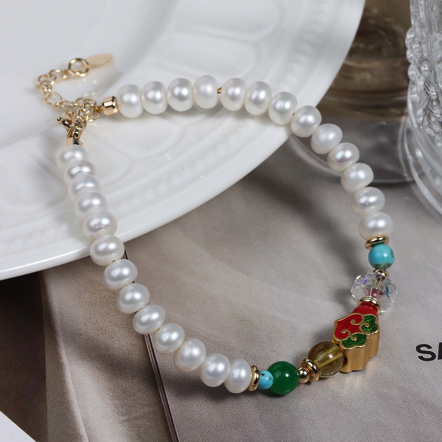 Elegant Pearl Bracelet