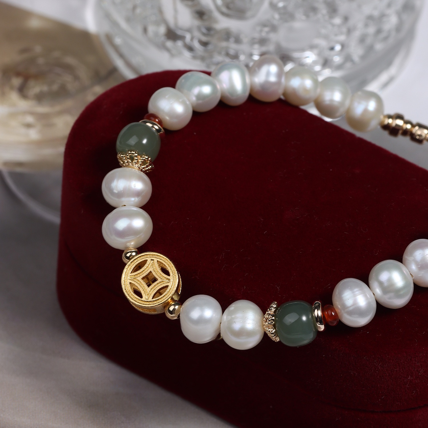 Elegant Pearl Bracelet
