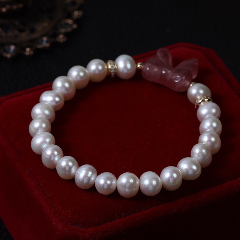 Elegant Pearl Bracelet