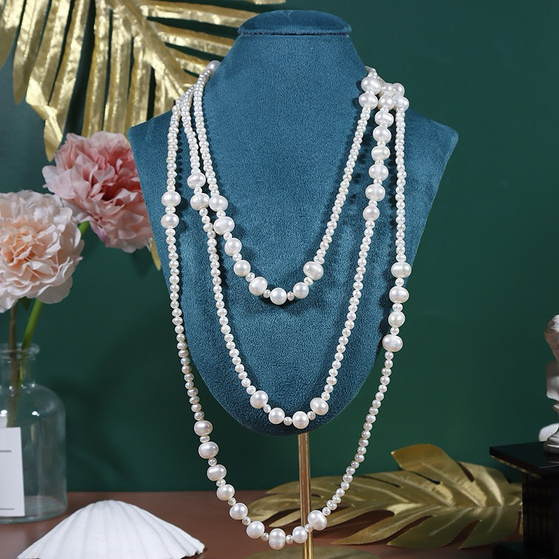 Elegant Pearl Necklace