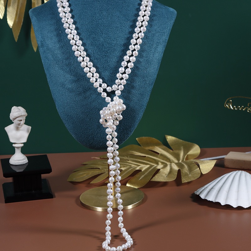 Elegant Pearl Necklace