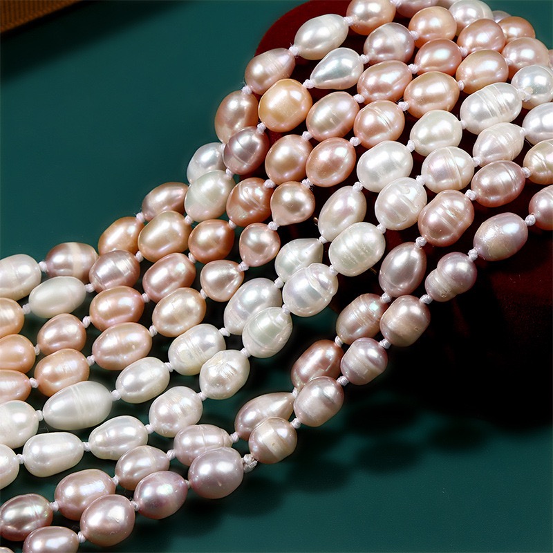Elegant Pearl Necklace