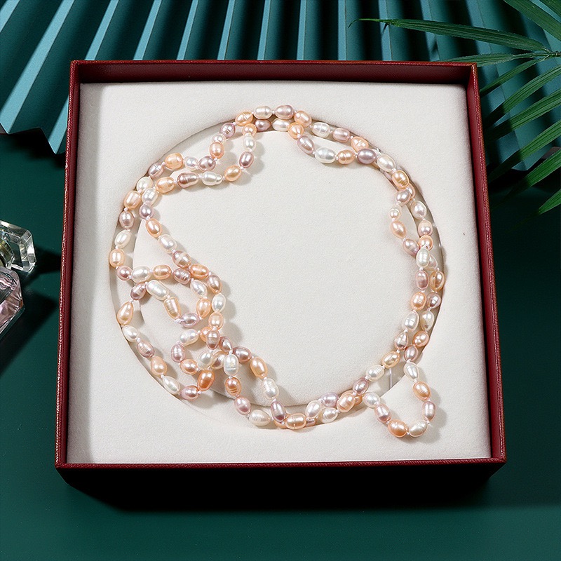 Elegant Pearl Necklace