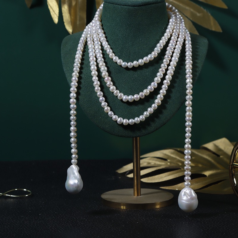 Pearl Necklace