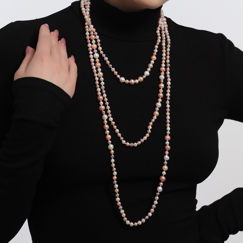 Elegant Pearl Necklace