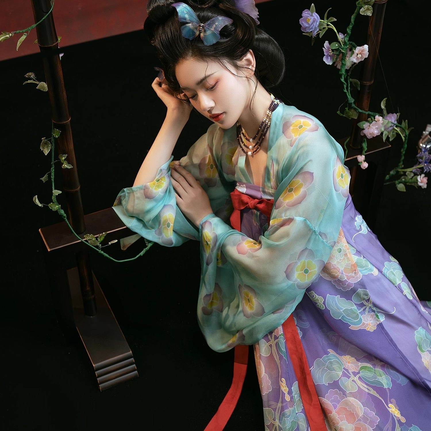 Elegant Traditional Hanfu Dress