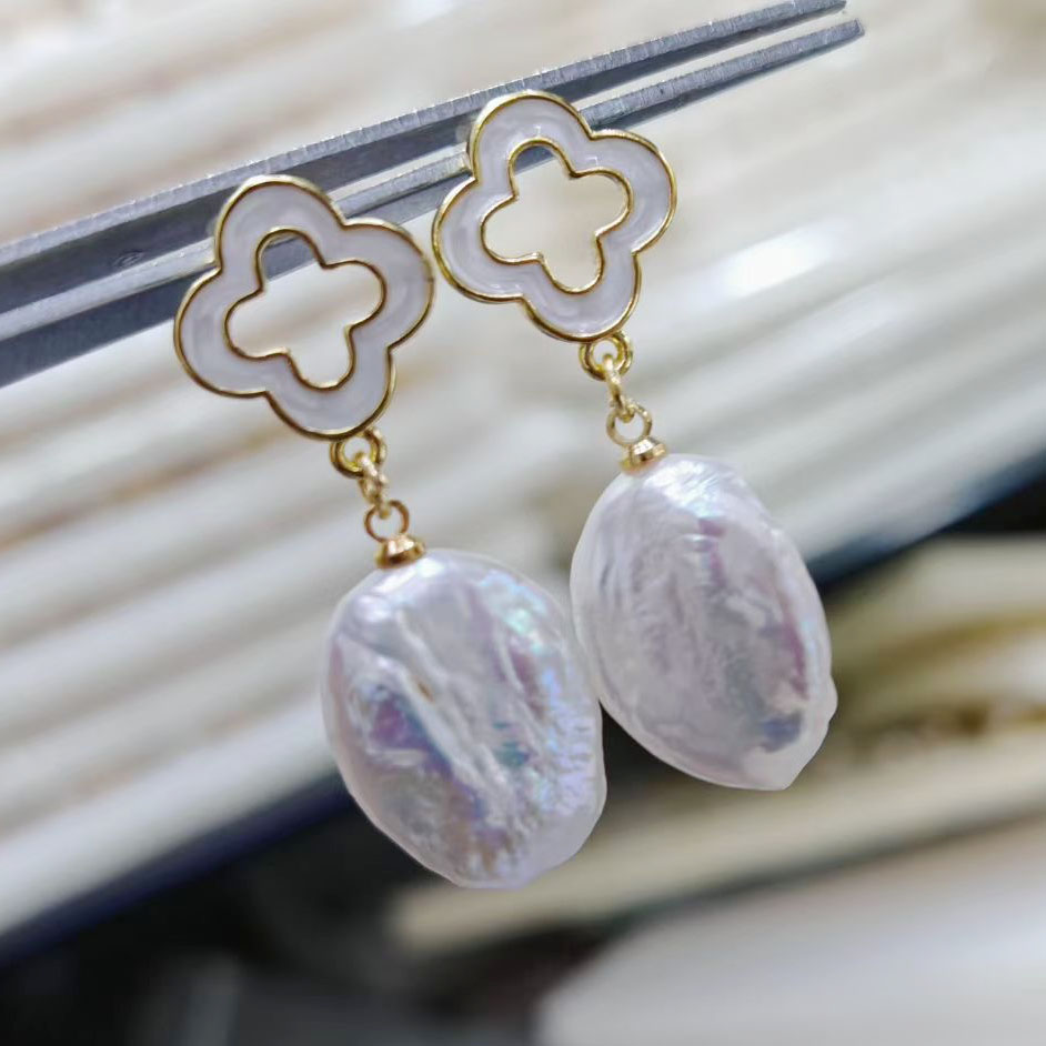 Elegant pearl drop earrings