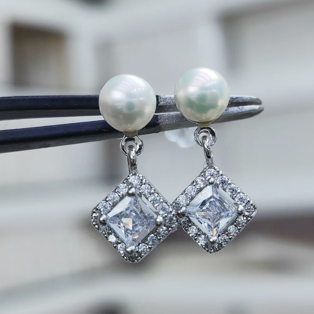 Pearl and Crystal Drop Earrings