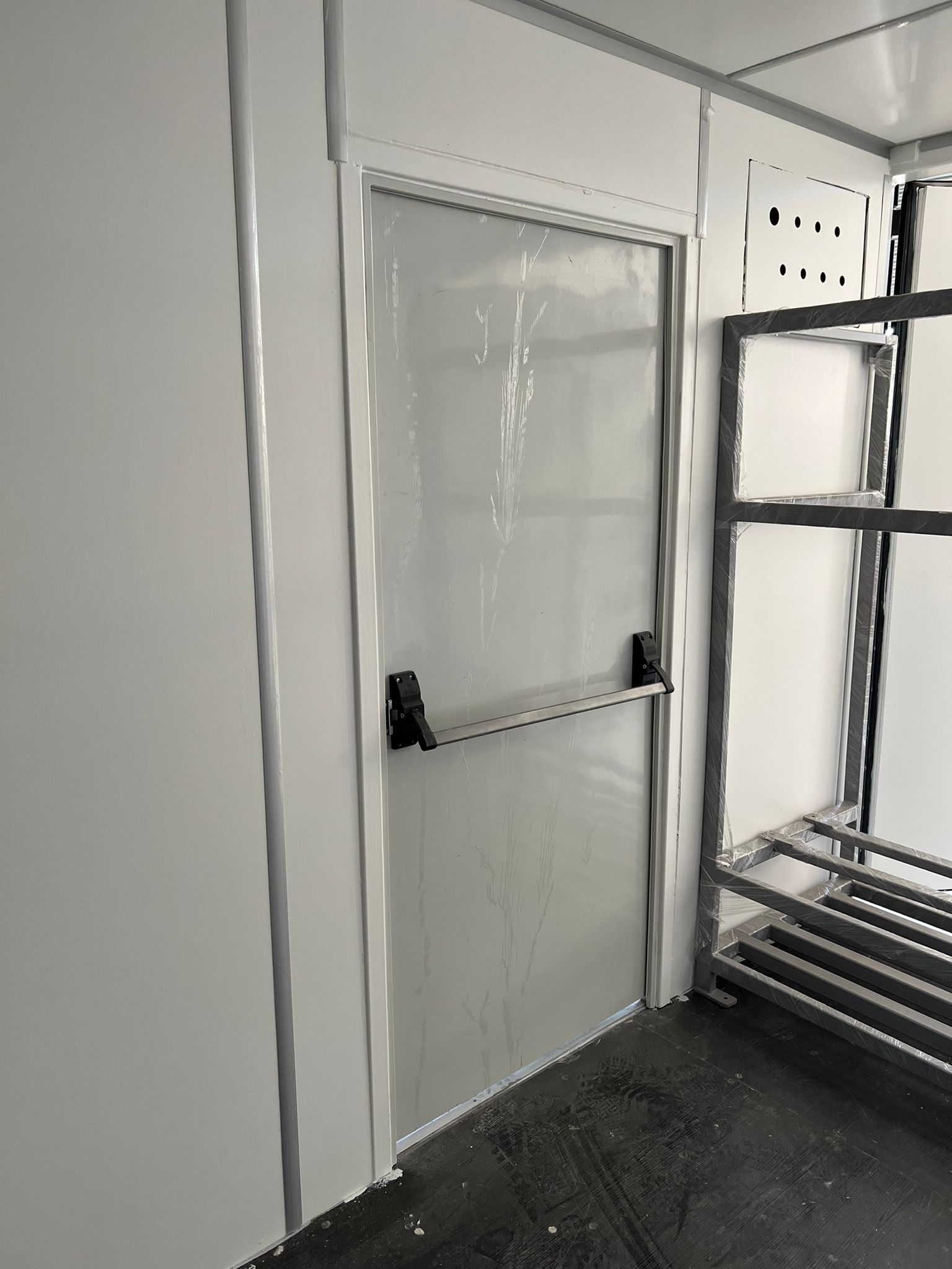 Türkiye Geneli Yangın Kapısı Montaj Dahil