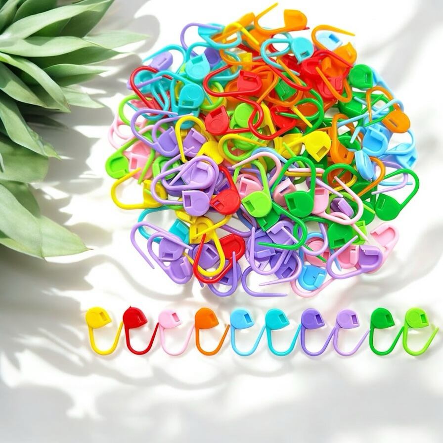 Lot de marqueurs en plastique