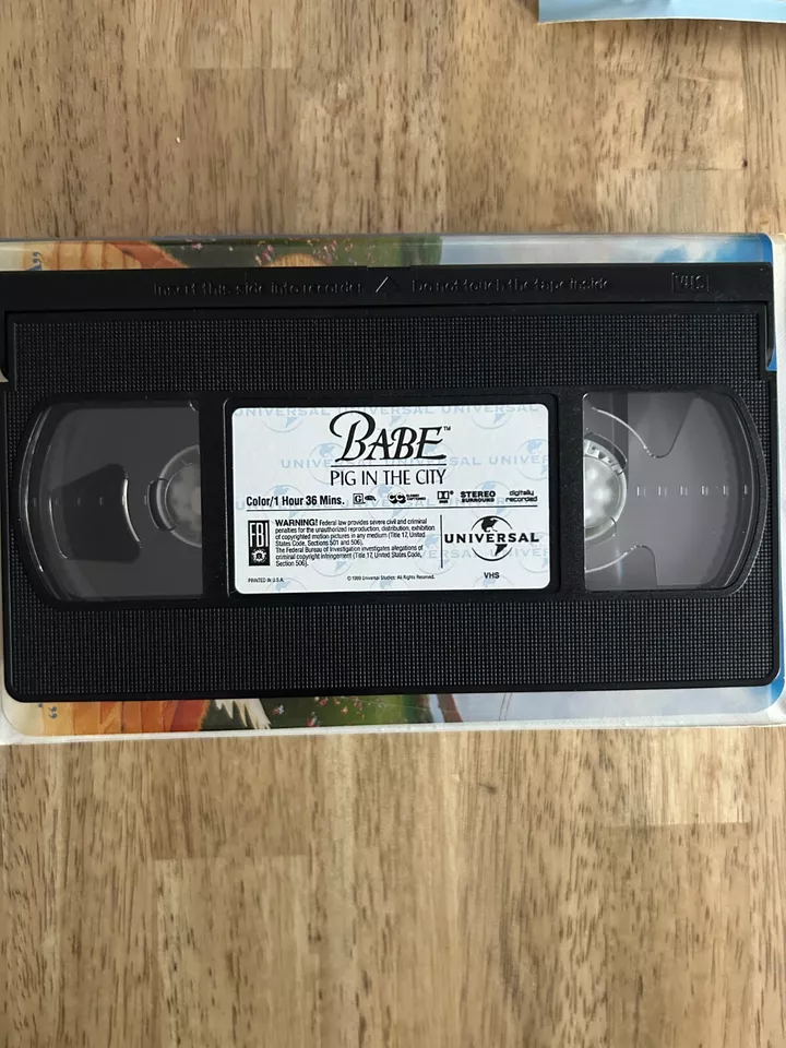 Babe ~ Pig In The City (VHS, 1999, Special Clam Shell Case) TESTED!