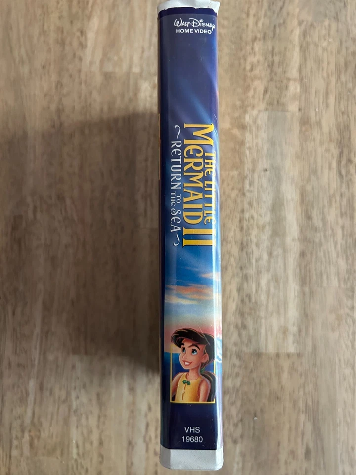 Disney's Little Mermaid II, Return to the Sea (VHS, 2000) Clamshell Case ~ TESTED
