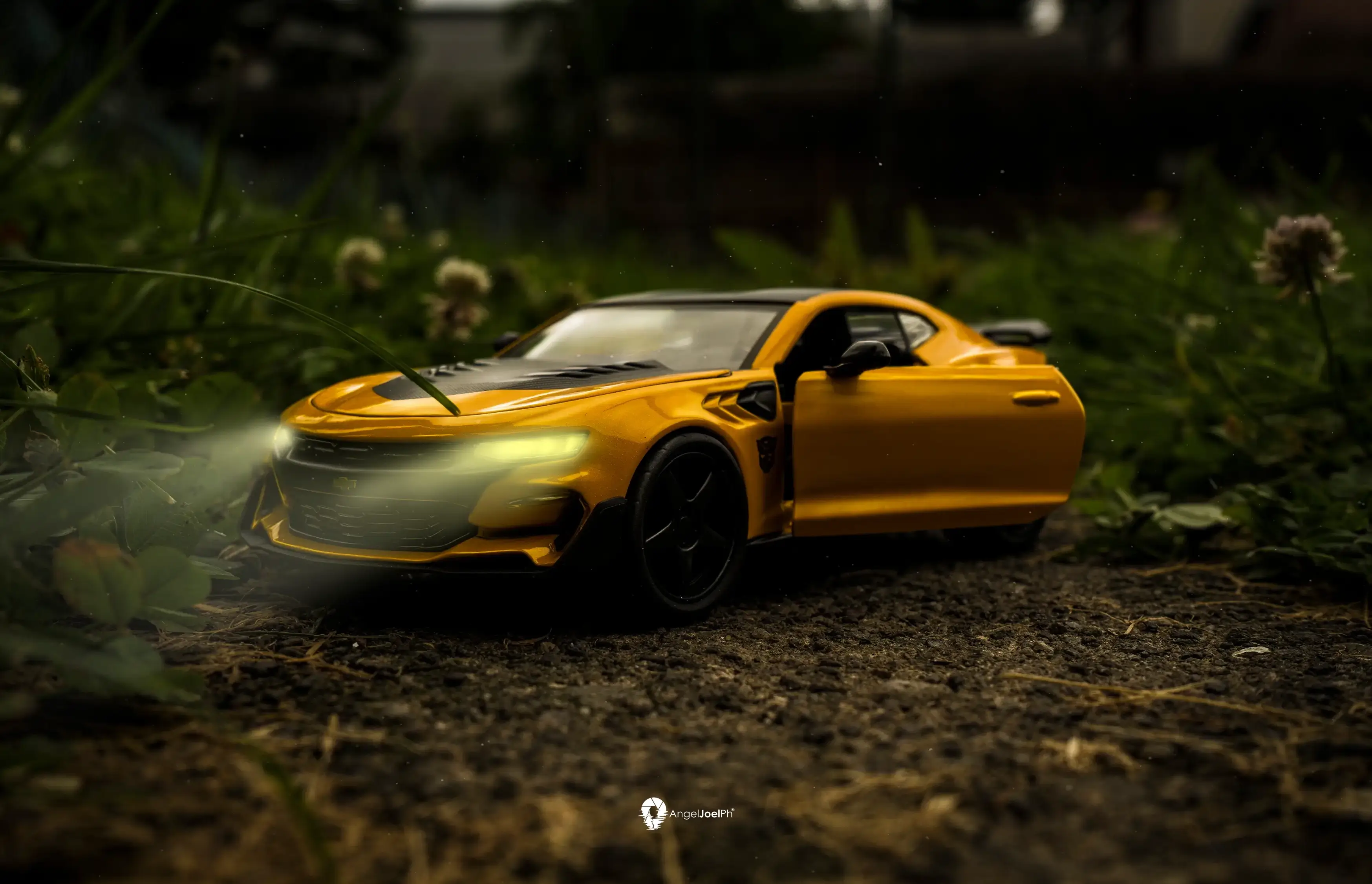 Yellow Camaro Bumblebee