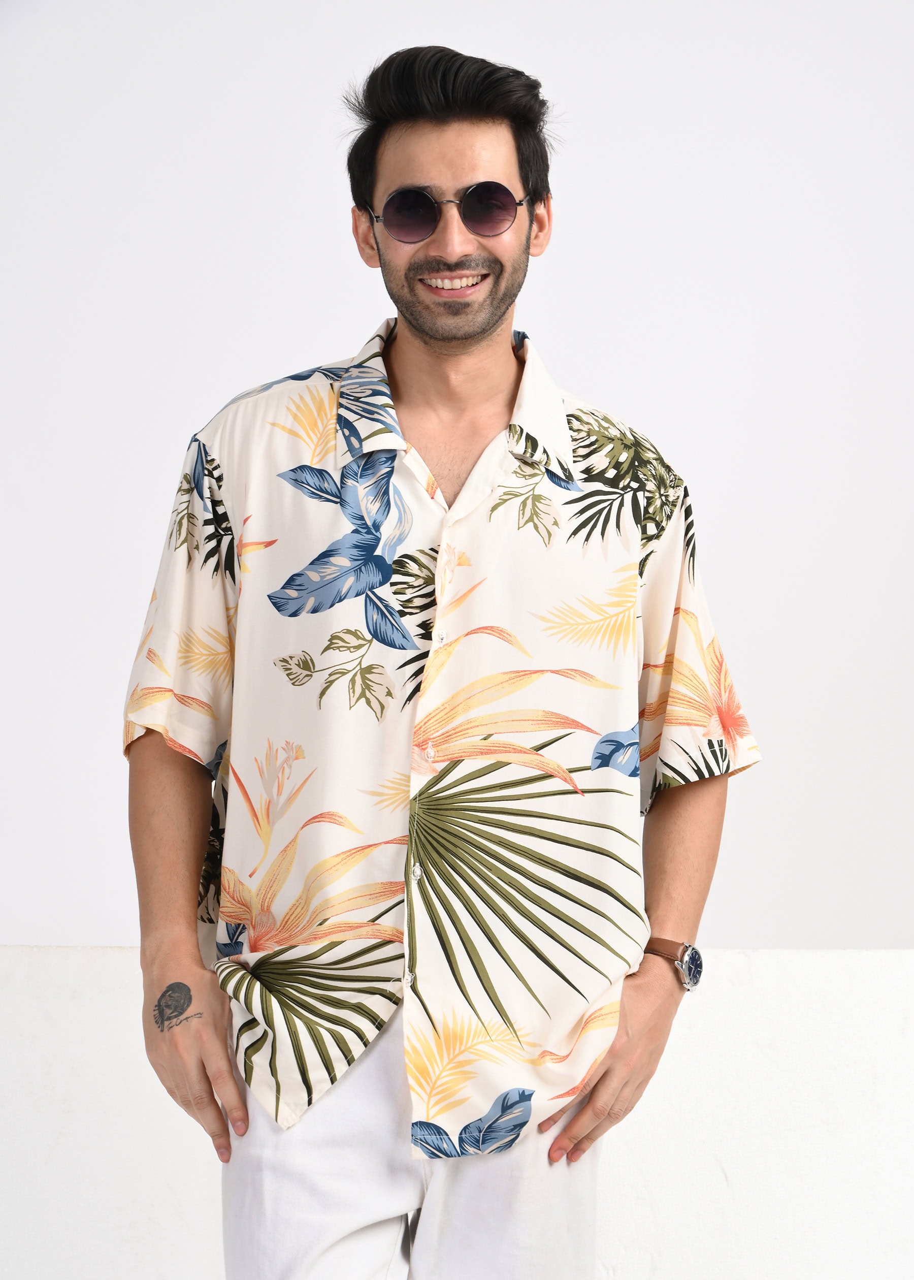 Men's Tropical Resort Print Short Sleeve Shirt