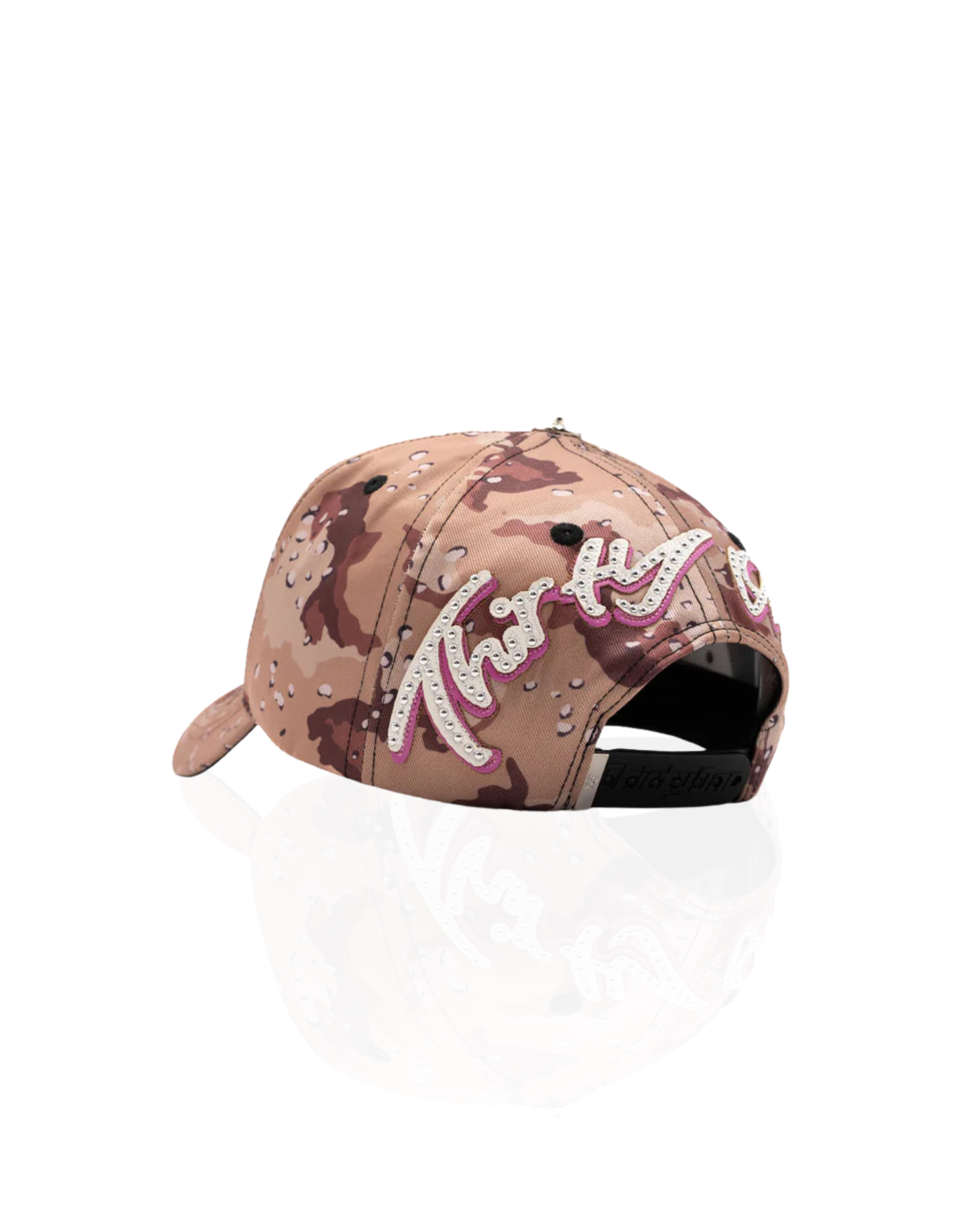 31 Hats "Pink Recon"