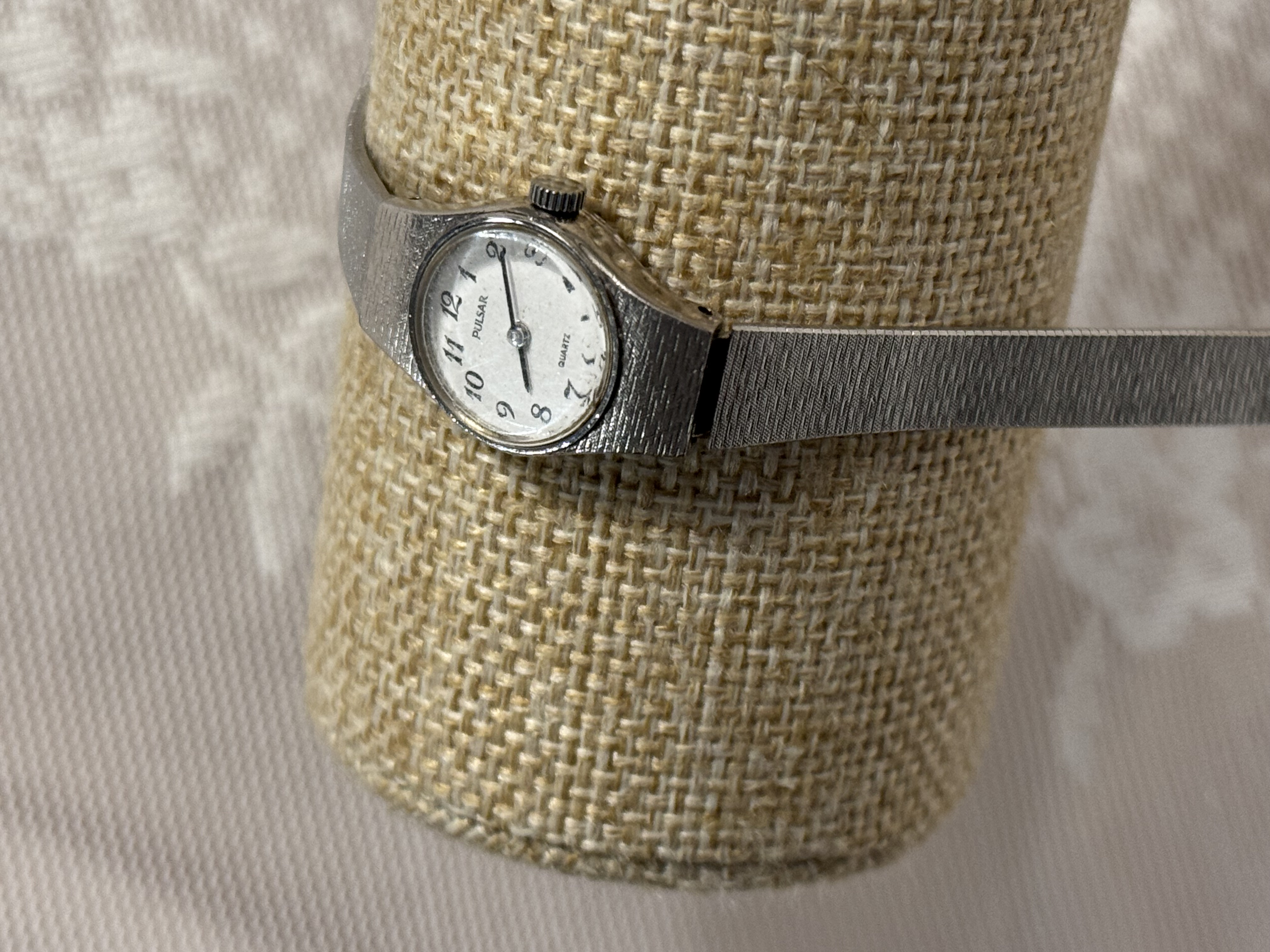 The Clara | Pulsar Quartz