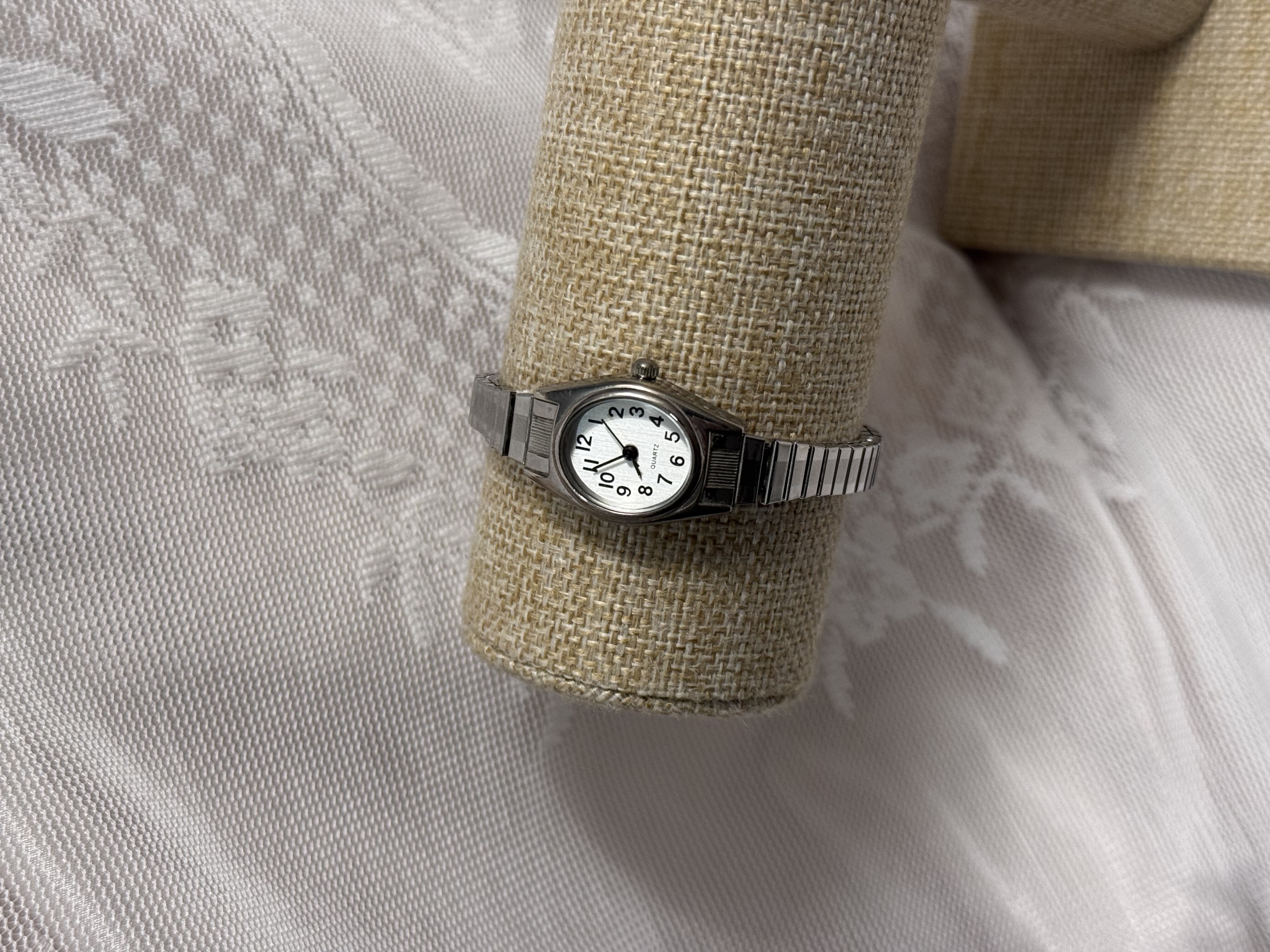 The Everyday Silver | Quartz