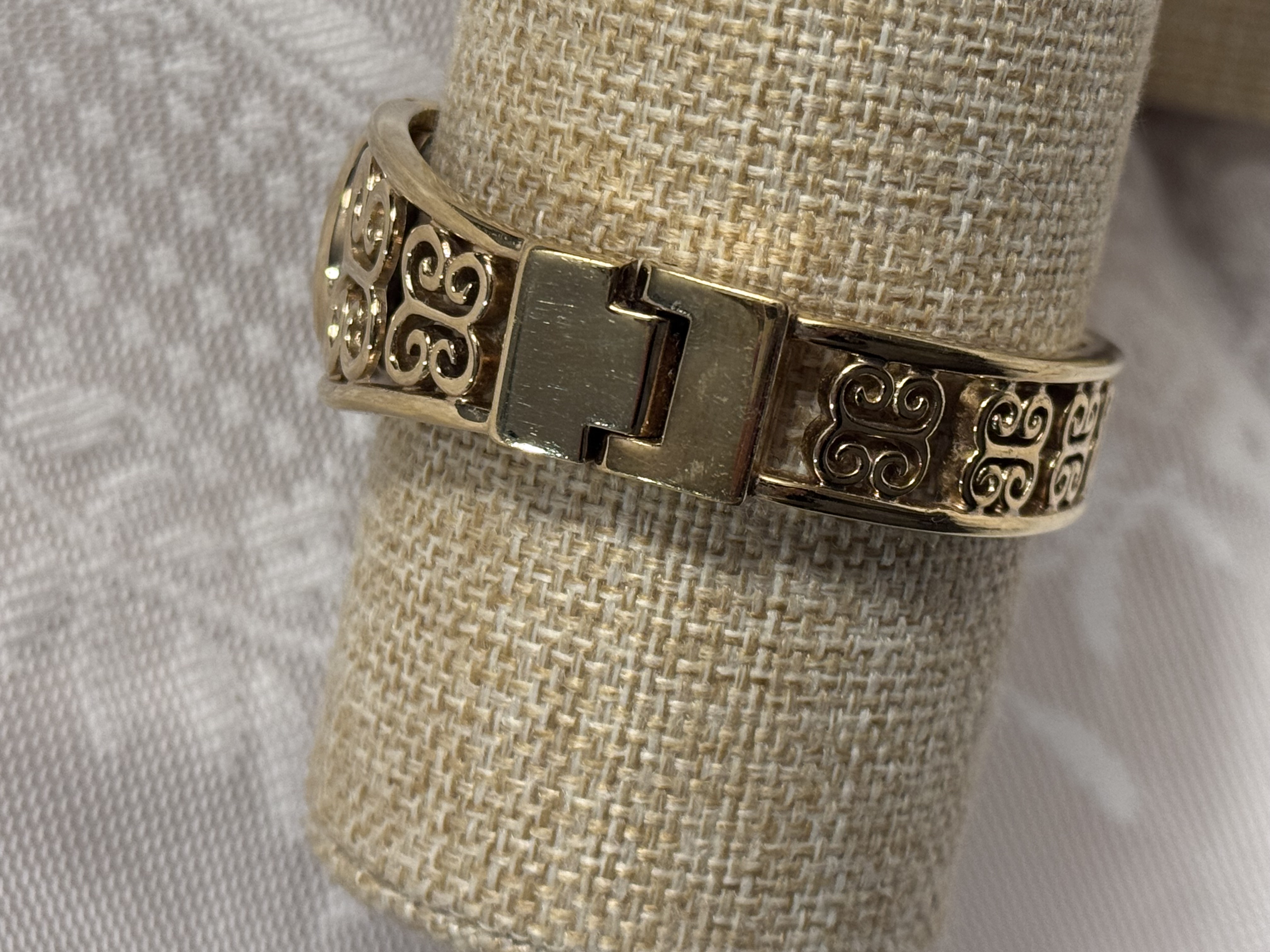 The Rosewood | Anne Klein