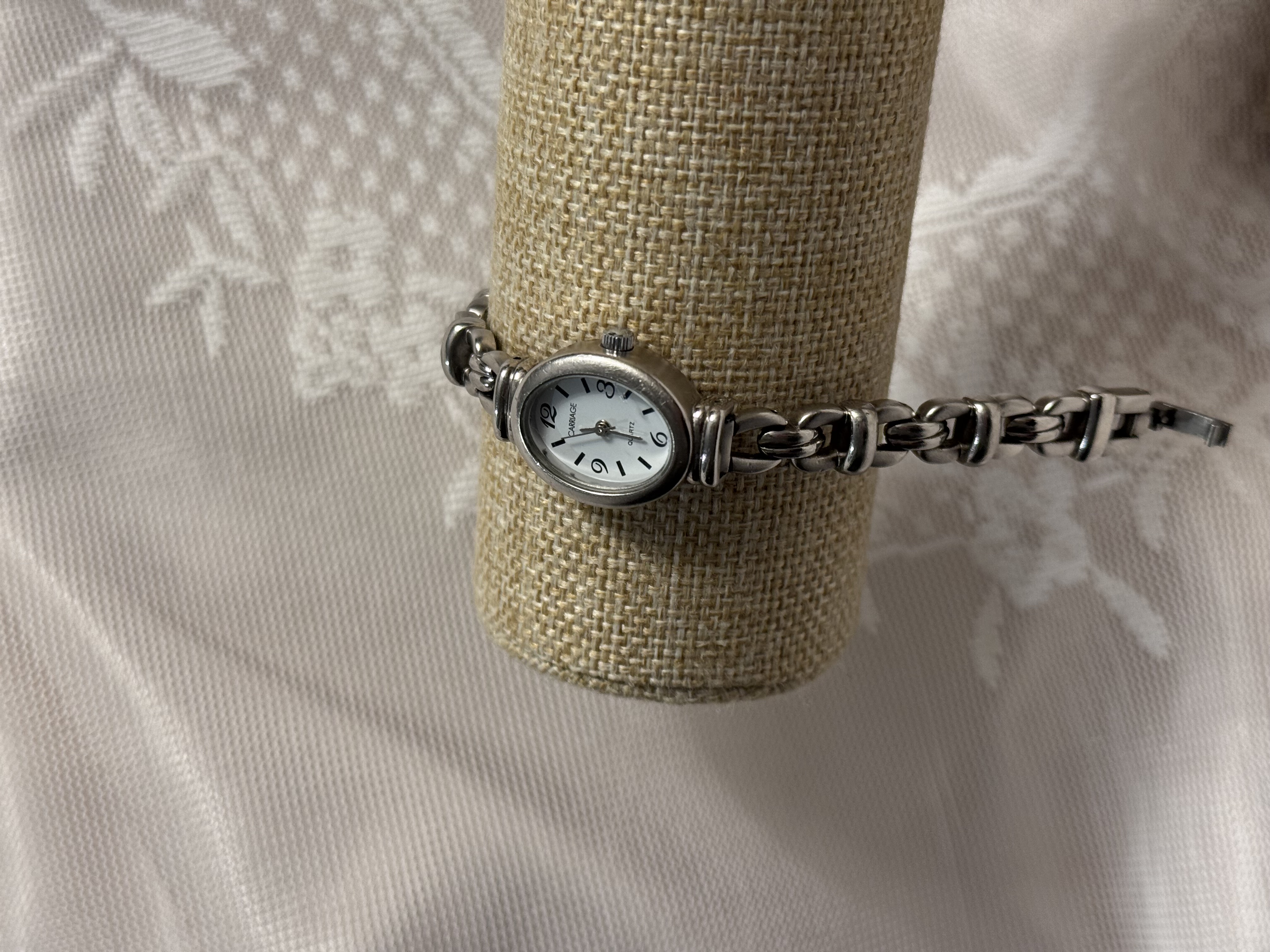 The Orbit Whisper | Carriage Quartz