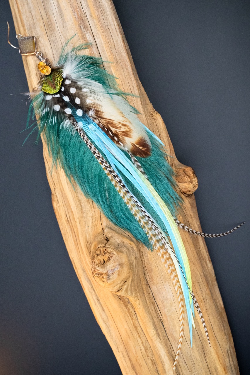 Boucle d'Oreille en Plumes Naturelles et Pierre semi-précieuse