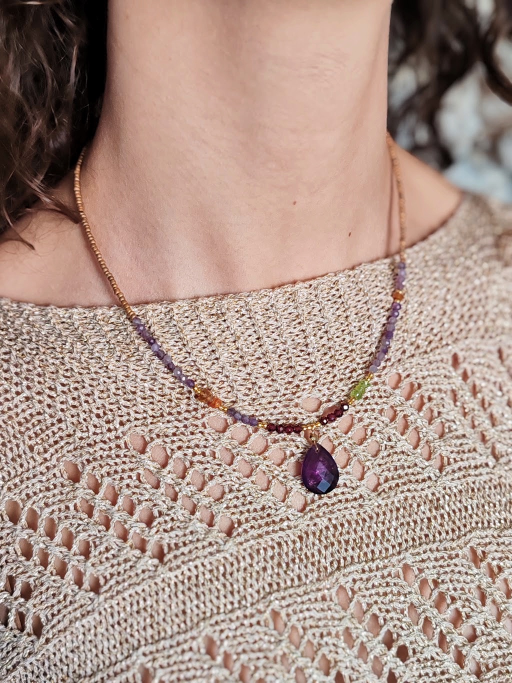 Collier Goutte d'Améthyste et perles de pierres