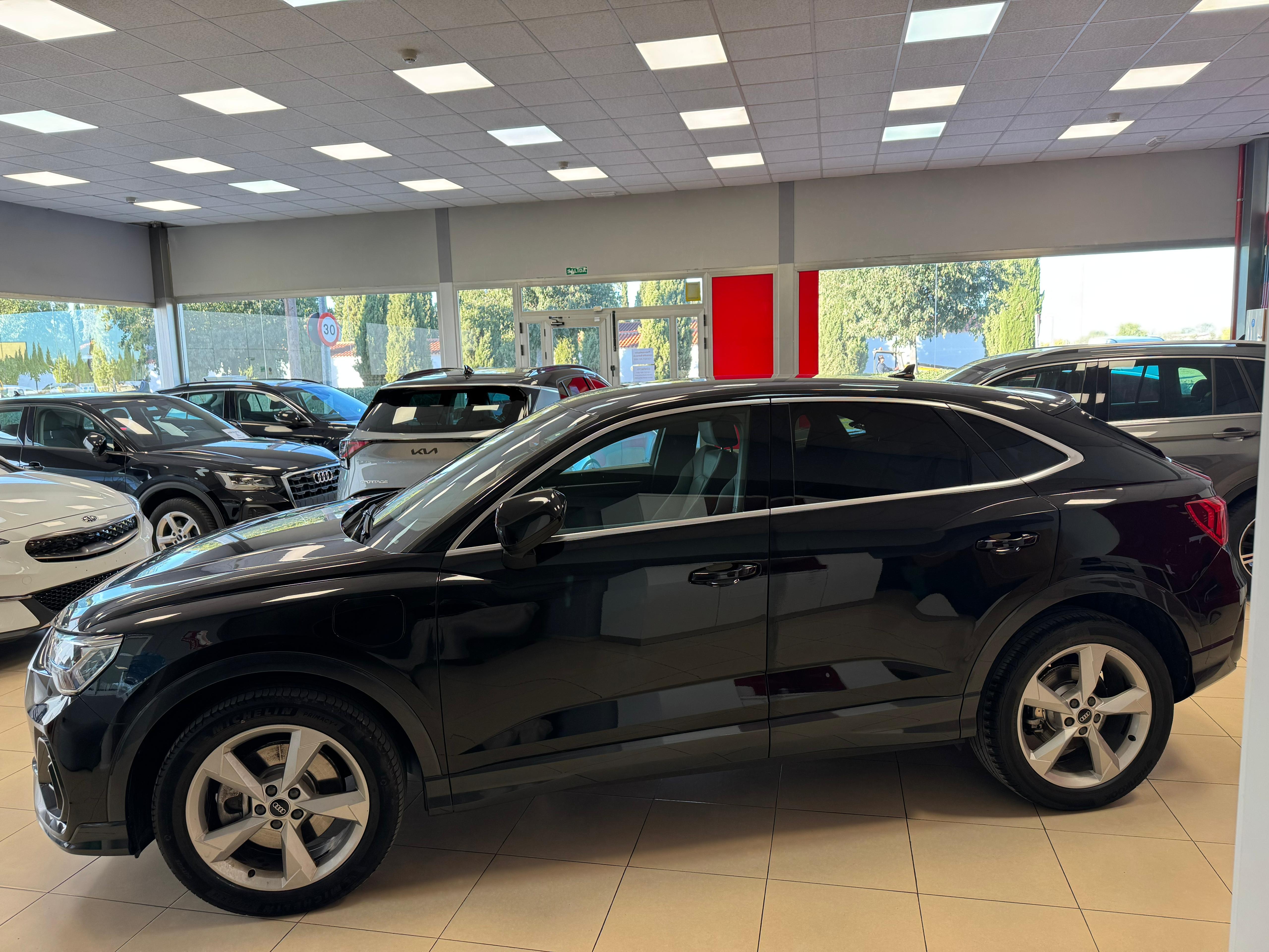 AUDI Q3 SPORTBACK 45 TFSIe S-LINE