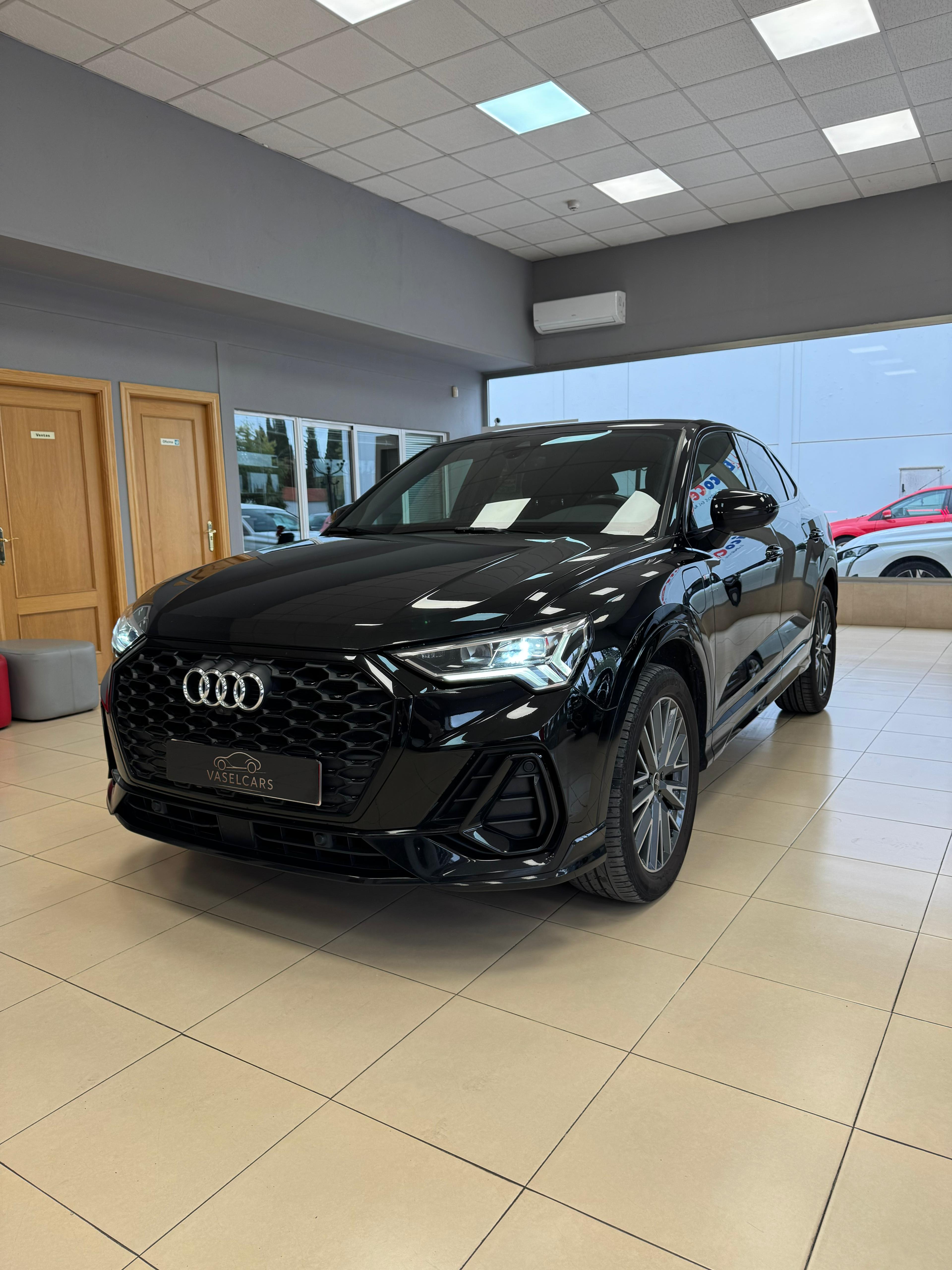 AUDI Q3 SPORTBACK 45 TFSIe S-LINE