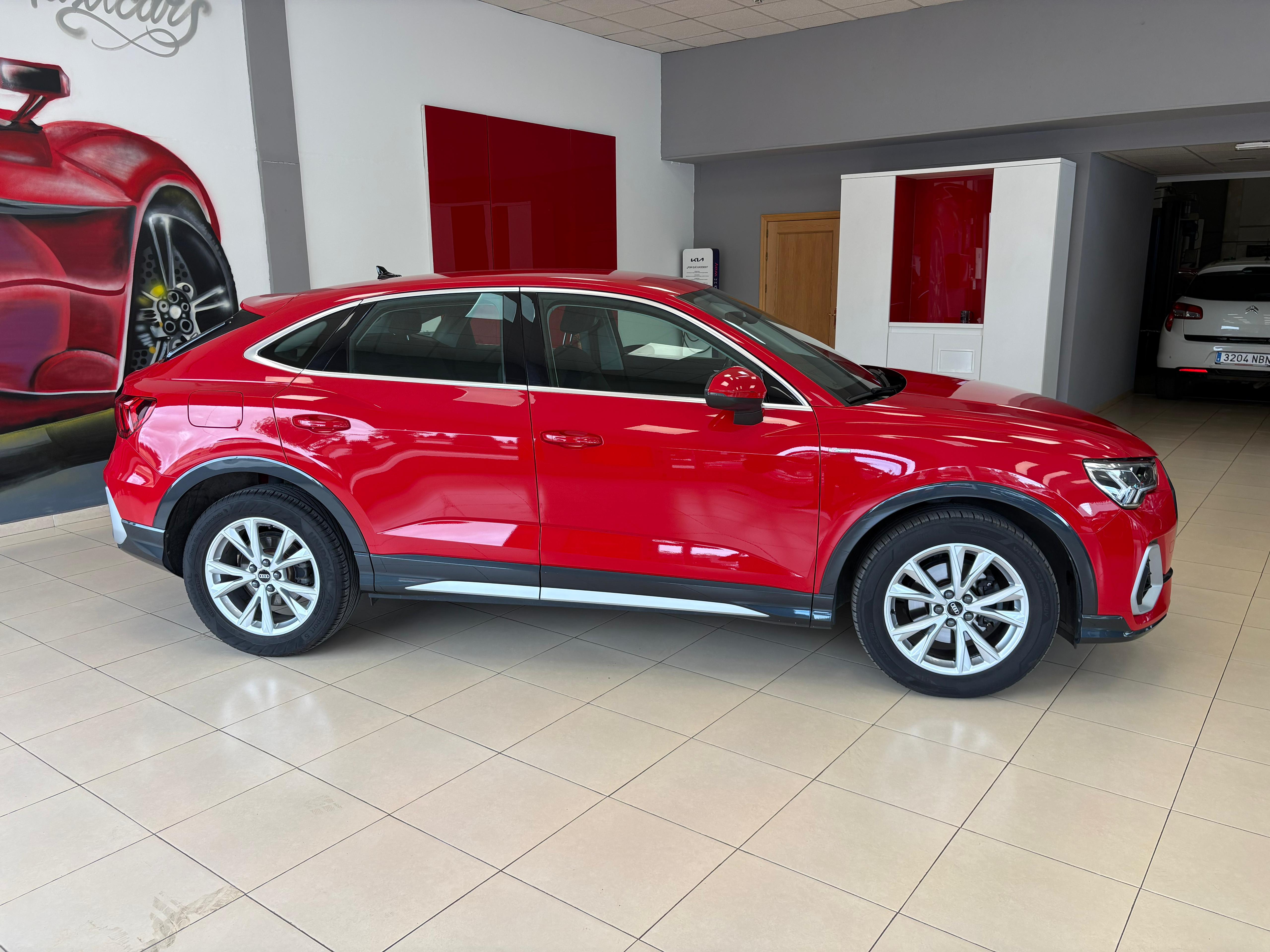 AUDI Q3 SPORTBACK 35 TDI S-LINE