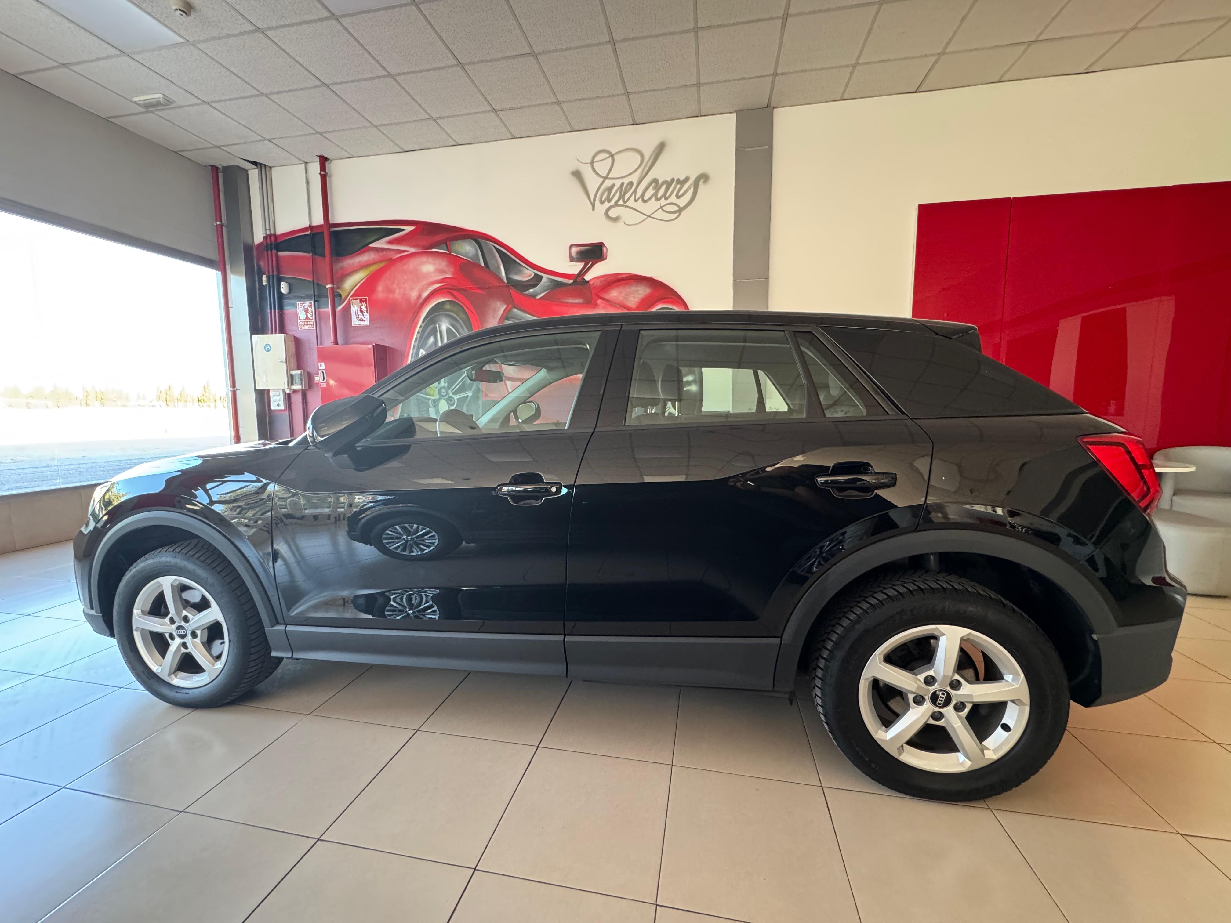 AUDI Q2 30 TDI