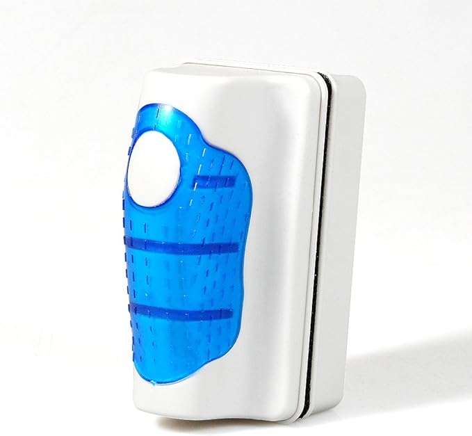 IMAN DE NETEJA PER AQUARI