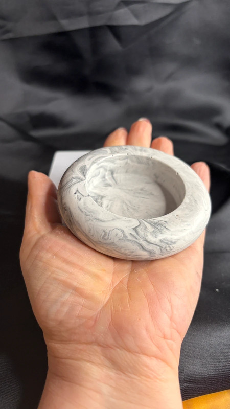 🕯️ Bougeoir en jesmonite fait main