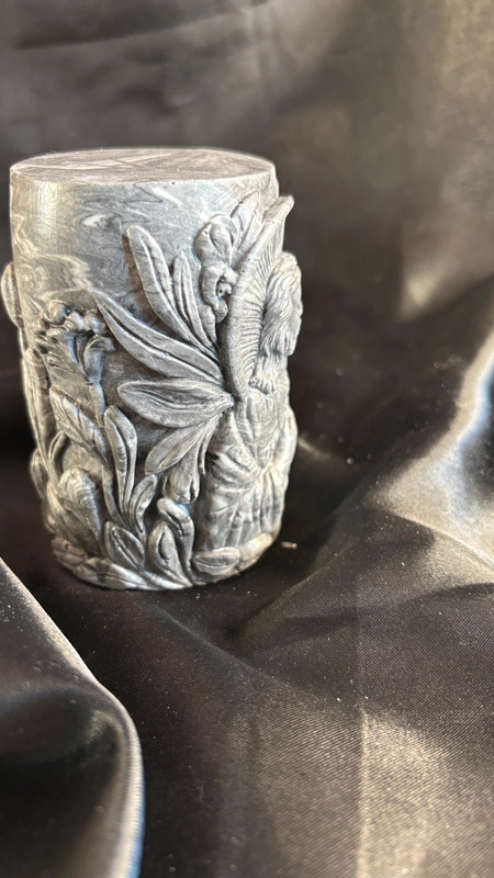 ✨ Christ en jesmonite – pièce artisanale