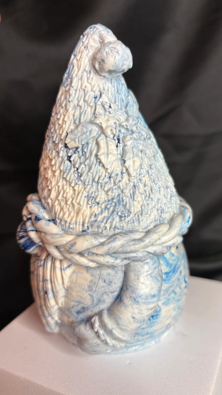 🧊 Gnome d’hiver en jesmonite – Fait main