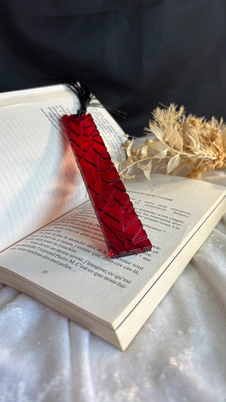 Marque-page en résine époxy – Fait main