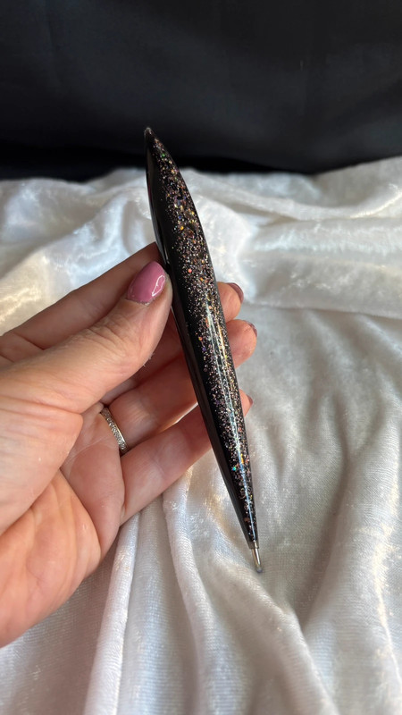 Stylo à bille bleu en résine époxy – Fait main