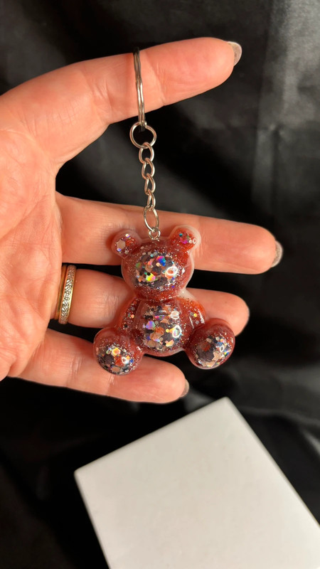🧸 Ourson en Résine Époxy – Fait Main