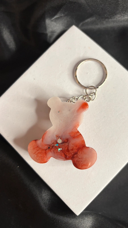 🧸 Ourson en Résine Époxy – Fait Main