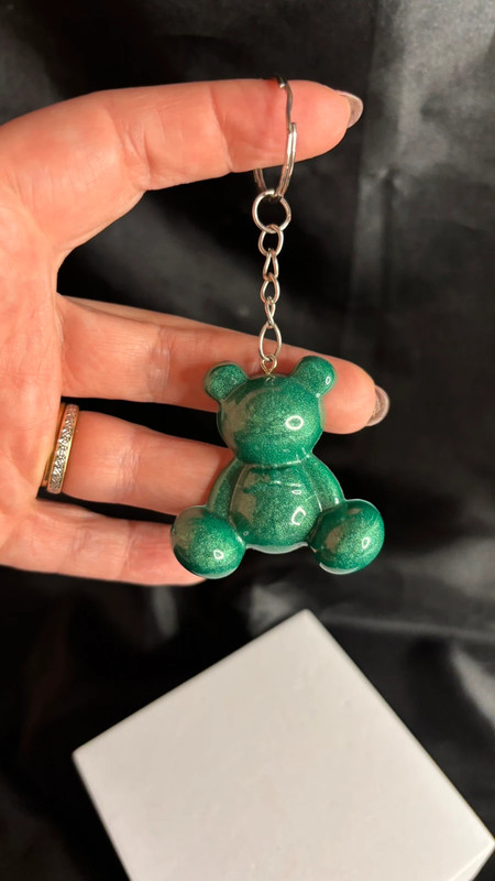 🧸 Ourson en Résine Époxy – Fait Main