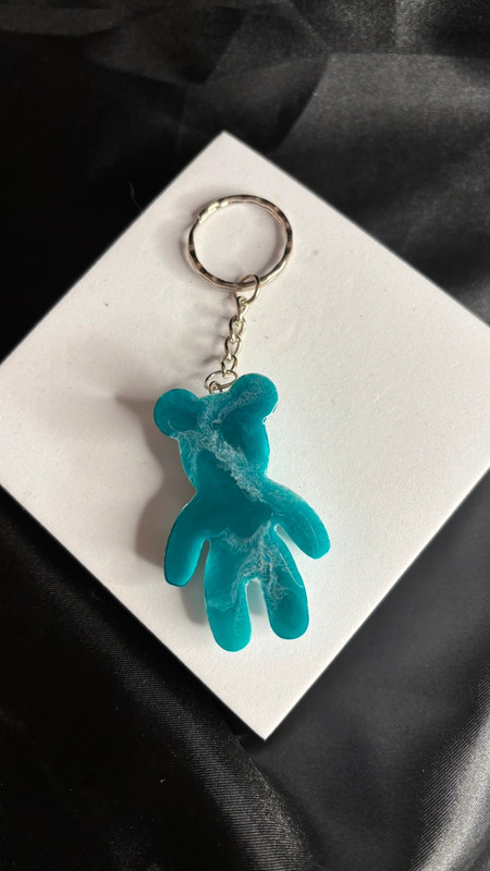 🧸 Ourson en Résine Époxy – Fait Main
