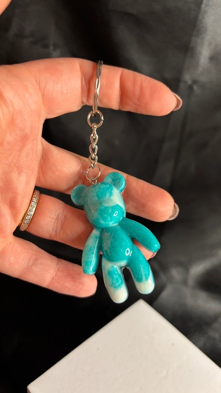 🧸 Ourson en Résine Époxy – Fait Main