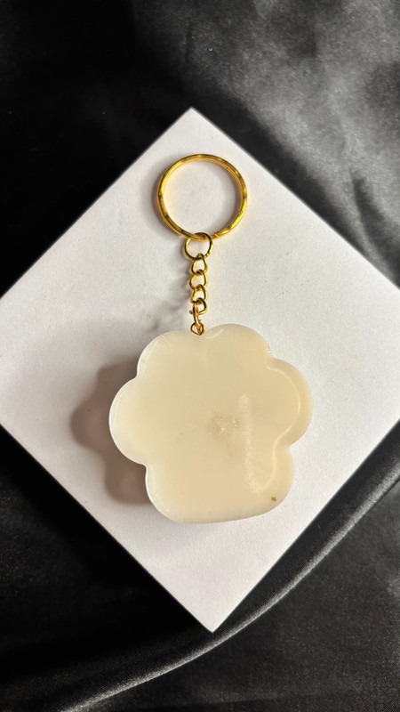 Porte-clé en Résine Époxy – Fait Main