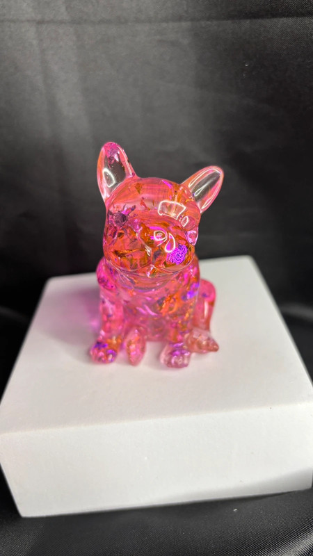 Chien en résine époxy – Fait main