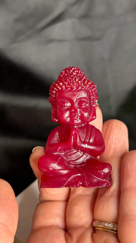 Bouddha en résine époxy – Fait main