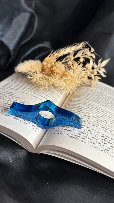 📖 Bague de Lecture en Résine Époxy – Fait Main