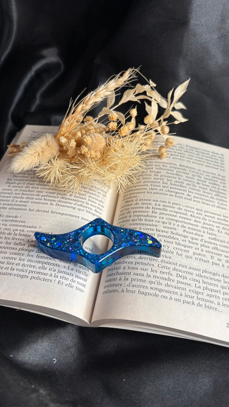 📖 Bague de Lecture en Résine Époxy – Fait Main