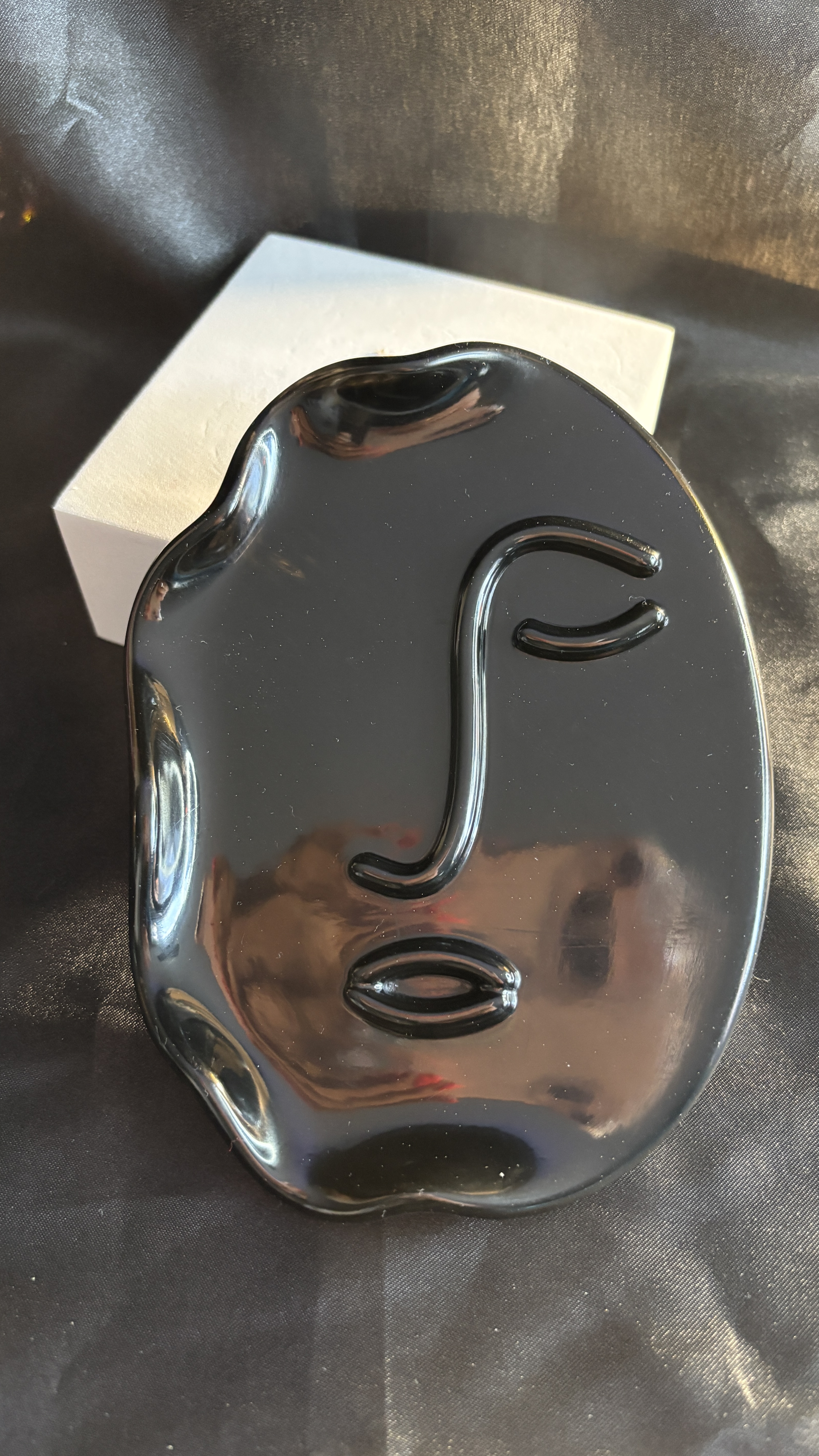 🗿 Vide-poche décoratif – Forme de visage artistique