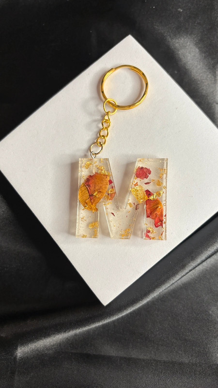 Porte-Clés Lettre de M à Z en résine époxy – Fait main