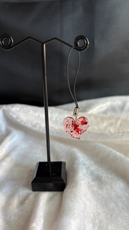 📱 Bijou de téléphone en résine époxy – Fait main