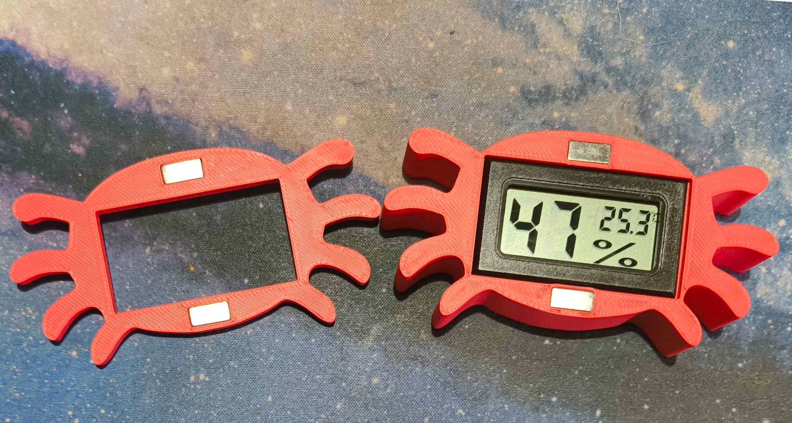 Magnetic Spider Temp/Humidity Gauge