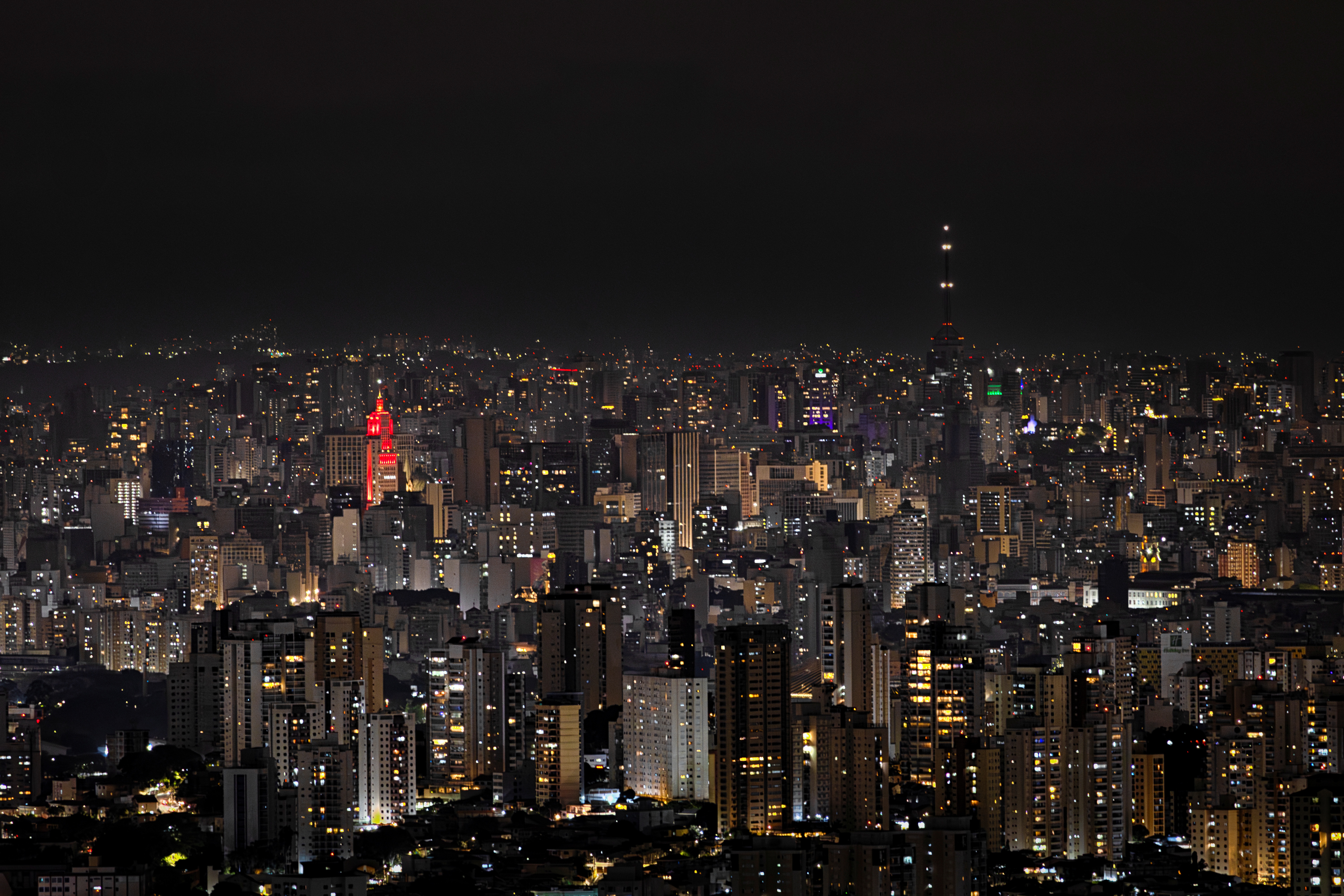 Vista Noturna da Cidade